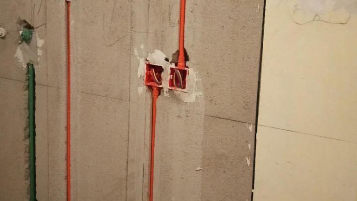 花語城4號地2號樓在施工地-水電階段