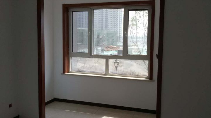 德榮文景5號樓在施工地-安裝階段