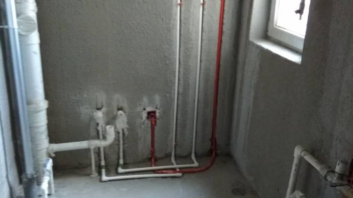 學府瀾灣17號樓88平米出租在施工地-水電階段